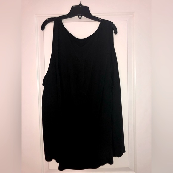 Torrid Challis Henley Pocket Sleeveless Tank NWT - Picture 8 of 8